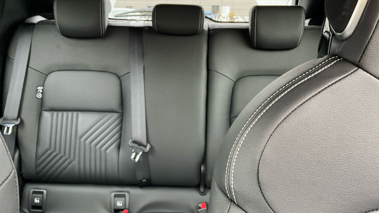 Nissan Juke 1.0 DiG-T Tekna 5dr DCT Petrol Hatchback